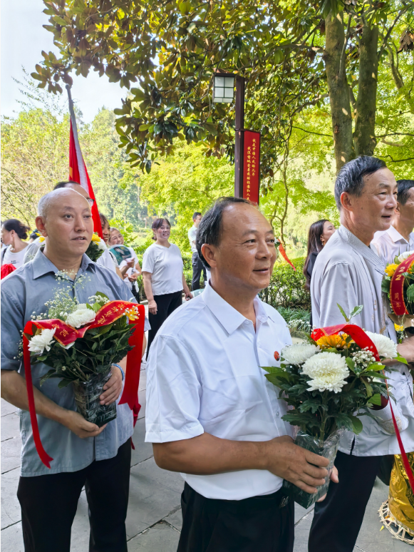 QQ_1787567404436
